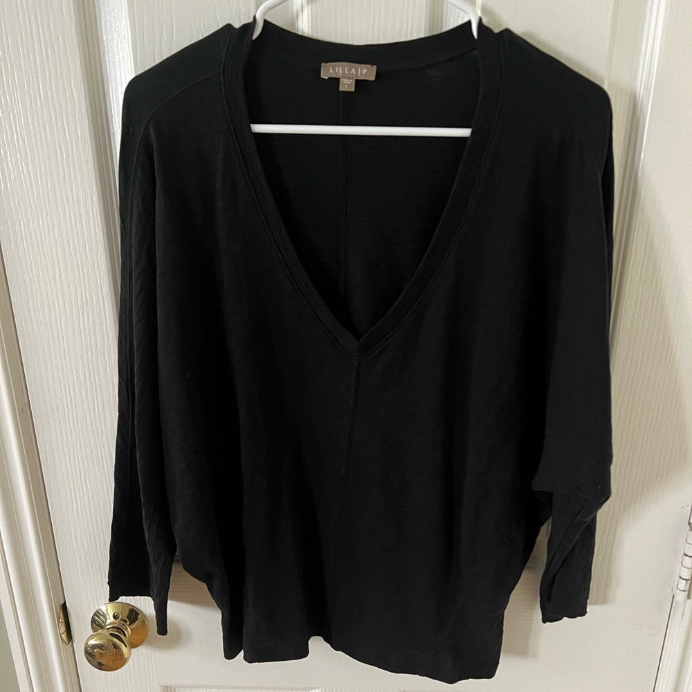 Lilla P 🖤 NEVER WORN long-sleeve v-neck shirt, size: L